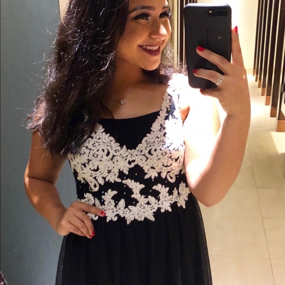 Black & White Prom Dress - Picture 6 of 6